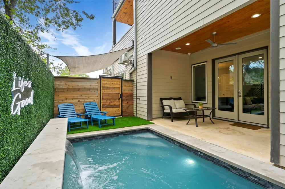 1310 Comal Street Austin, TX 78702