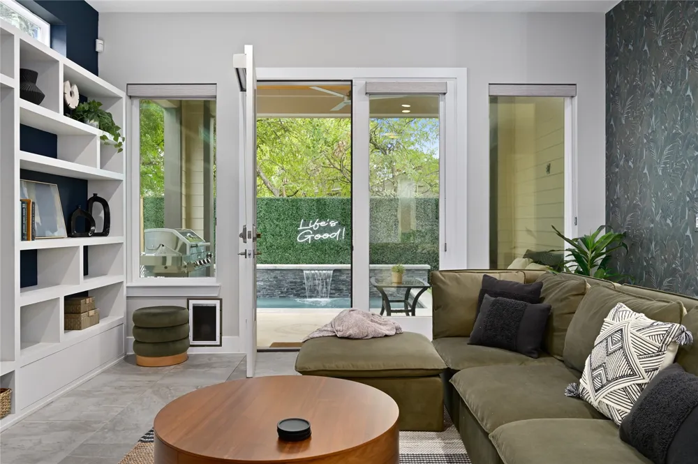 1310 Comal Street Austin, TX 78702