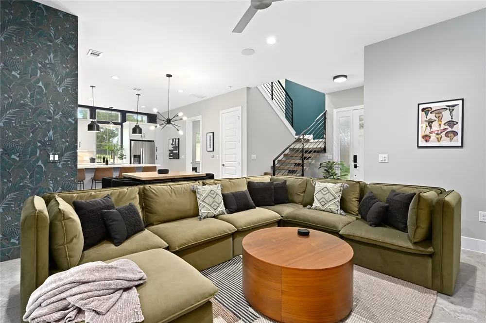 1310 Comal Street Austin, TX 78702