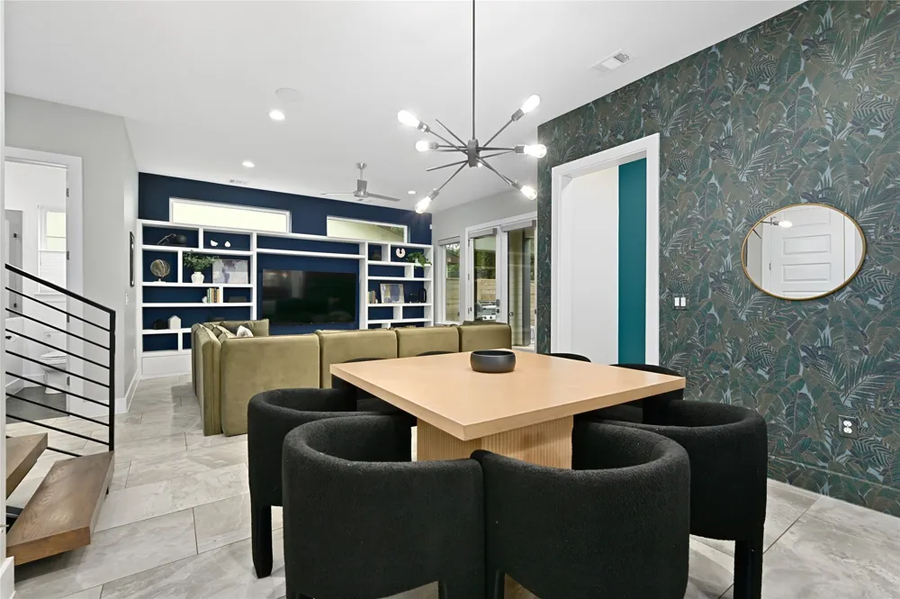 1310 Comal Street Austin, TX 78702