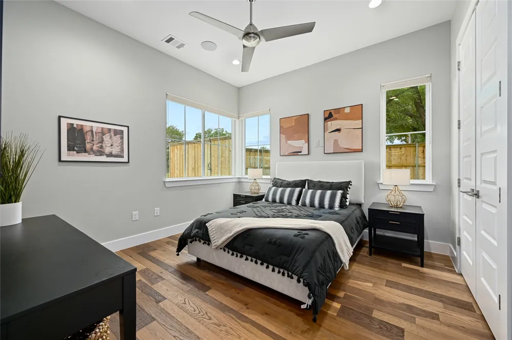 1310 Comal Street Austin, TX 78702
