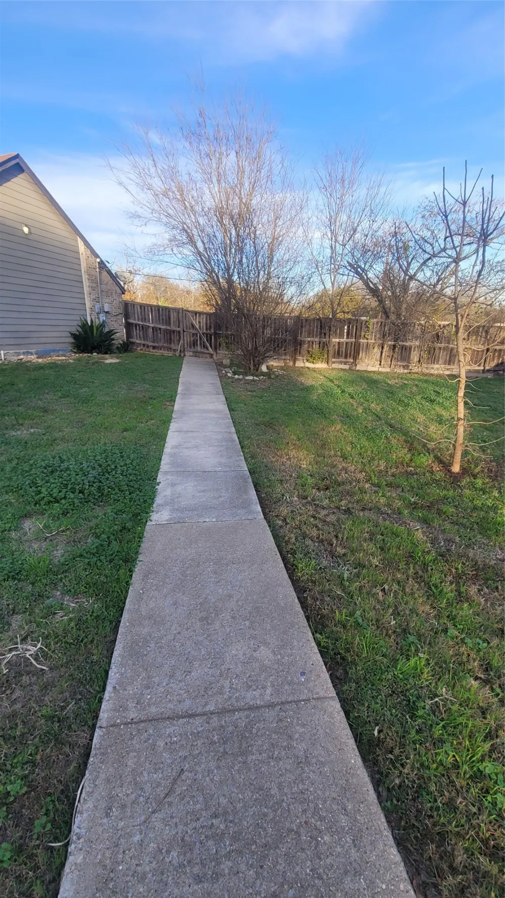 12410 Twin Creek Road Manchaca, TX 78652