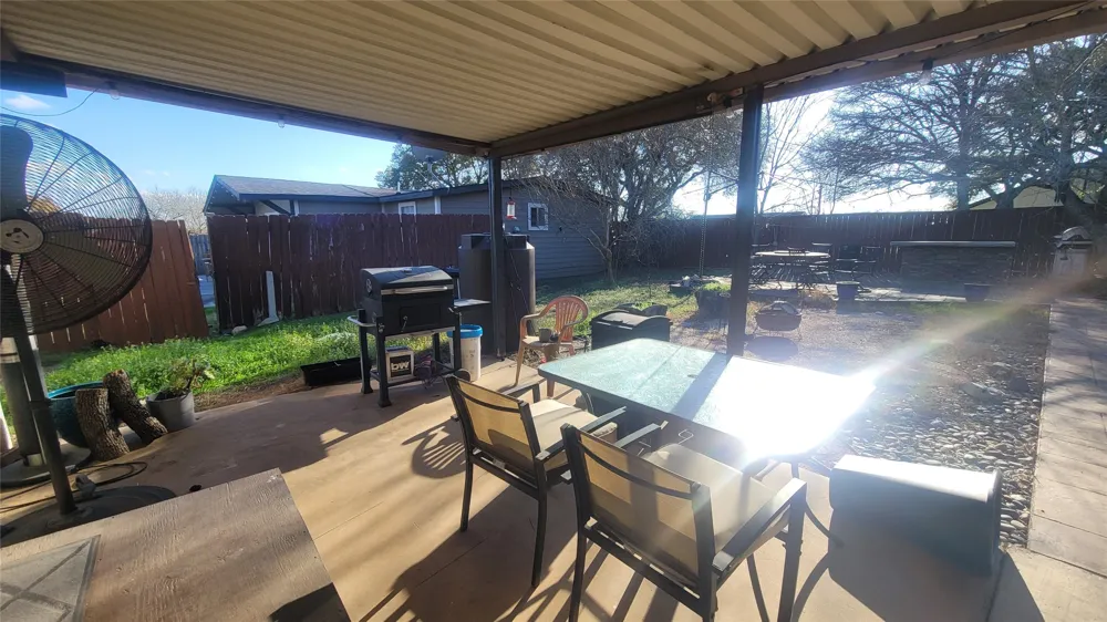 12410 Twin Creek Road Manchaca, TX 78652