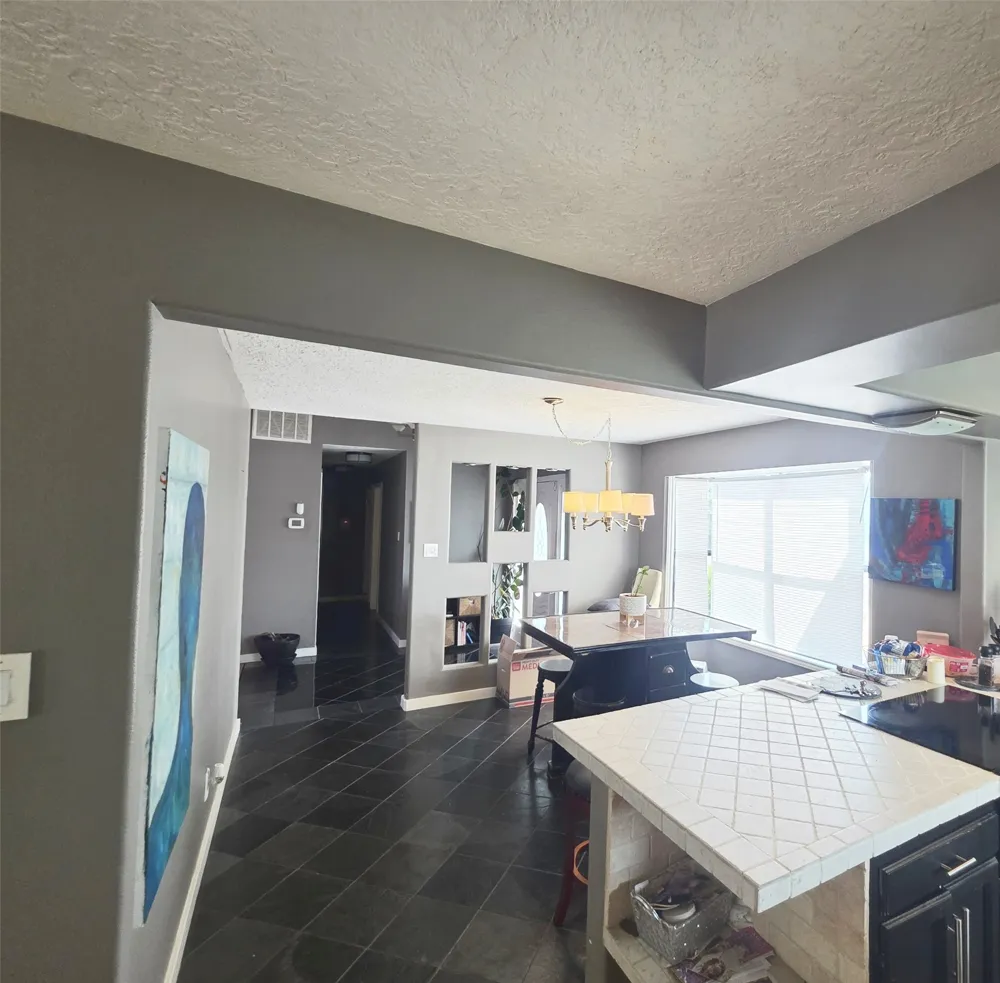12410 Twin Creek Road Manchaca, TX 78652
