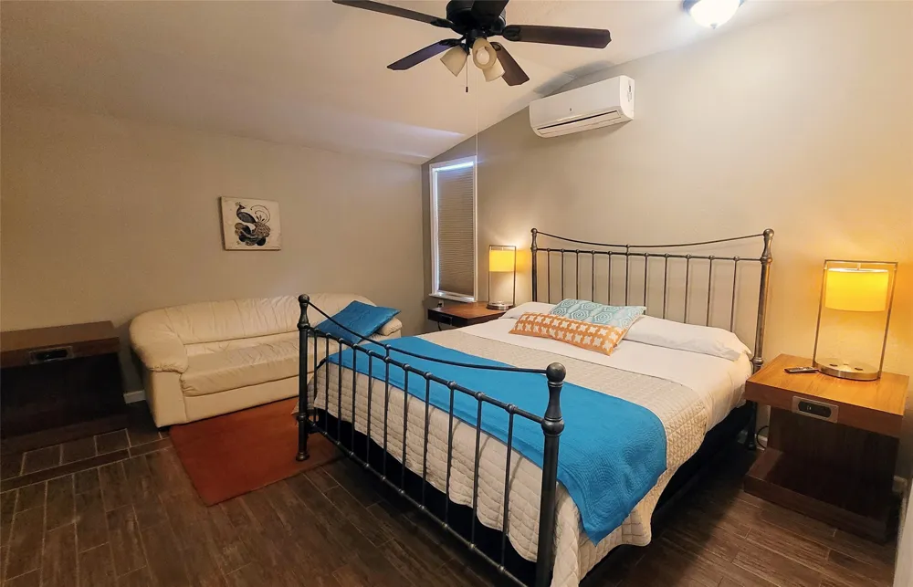12410 Twin Creek Road Manchaca, TX 78652