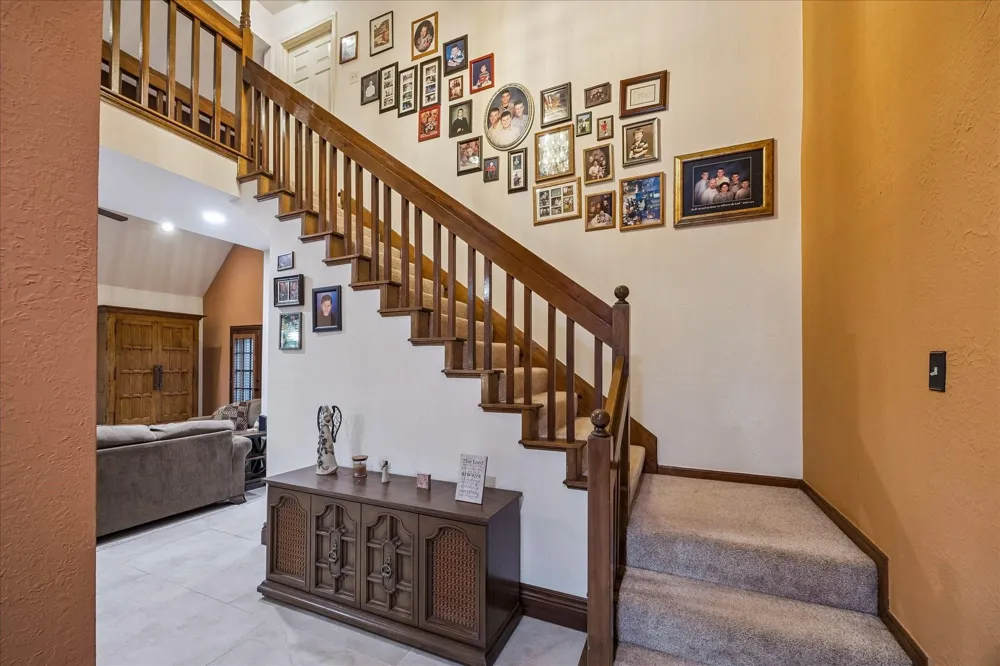 608 Westview Terrace Drive Sealy, TX 77474