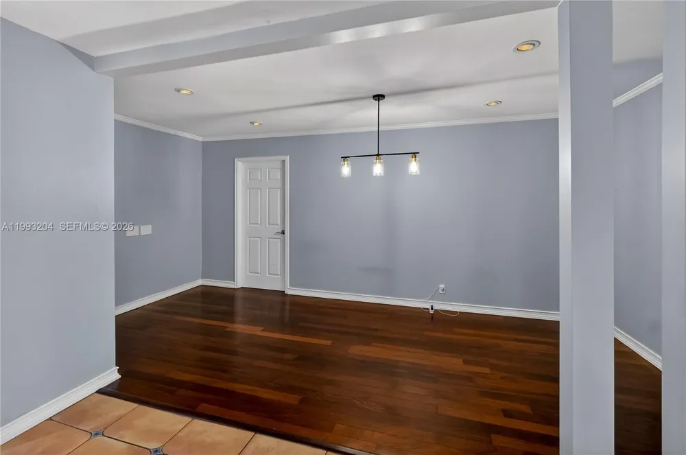 6767 SW 154th St Palmetto Bay, FL 33157