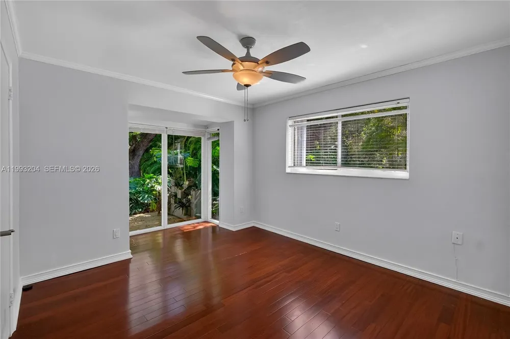 6767 SW 154th St Palmetto Bay, FL 33157