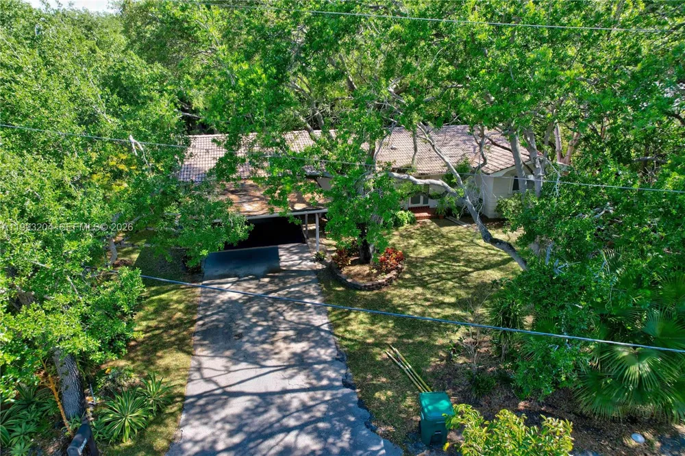 6767 SW 154th St Palmetto Bay, FL 33157