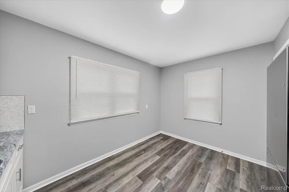 18678 Gaylord Redford Charter Township, MI 48240