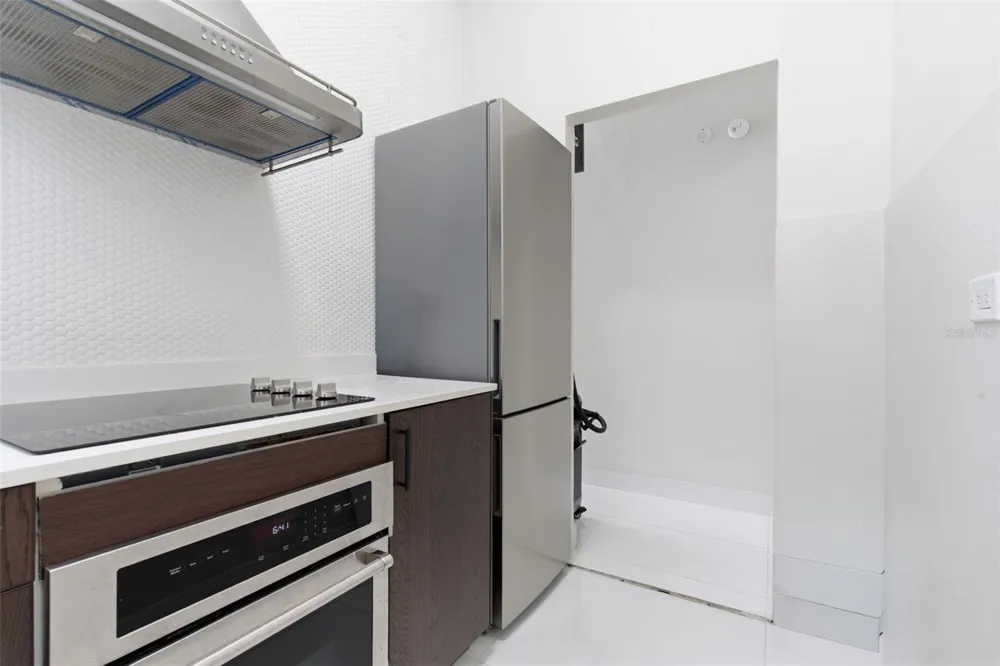 56 CALLE F KRUG CONDADO #4 San Juan, PR 00907
