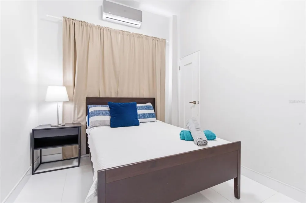 56 CALLE F KRUG CONDADO #4 San Juan, PR 00907