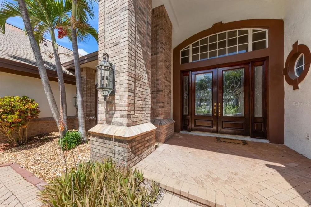 280 BELLEVIEW BOULEVARD Belleair, FL 33756