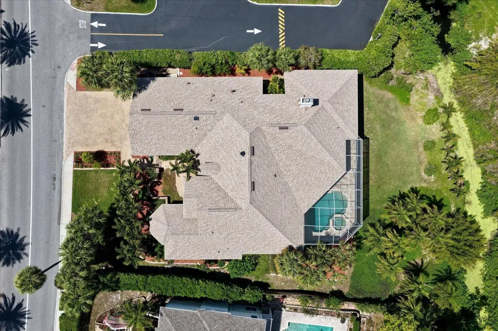 280 BELLEVIEW BOULEVARD Belleair, FL 33756