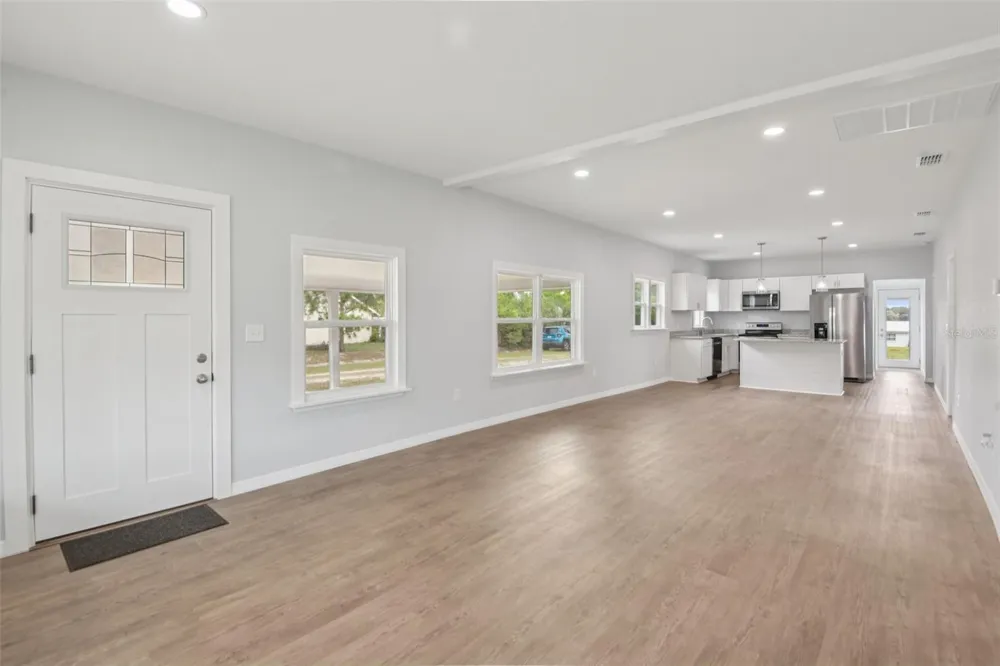 3070 E CENTRAL AVENUE Bartow, FL 33830