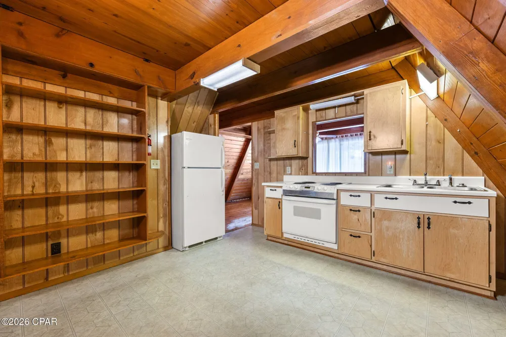 7516 Olde Mill Road Southport, FL 32409