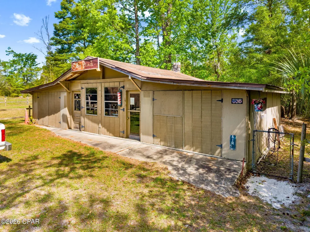 7516 Olde Mill Road Southport, FL 32409