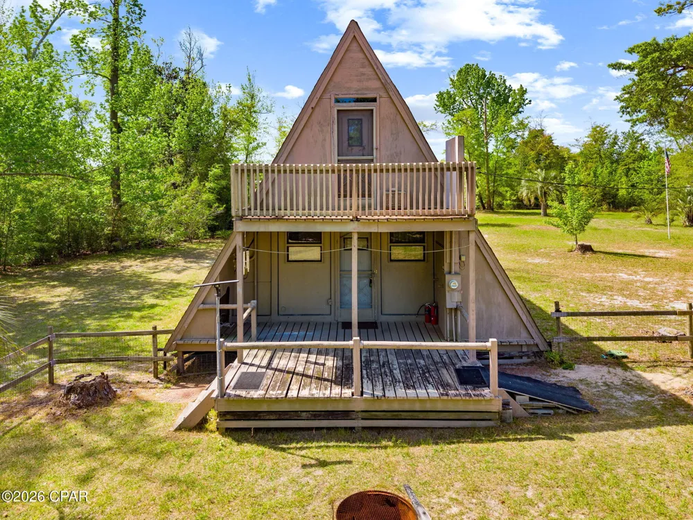 7516 Olde Mill Road Southport, FL 32409