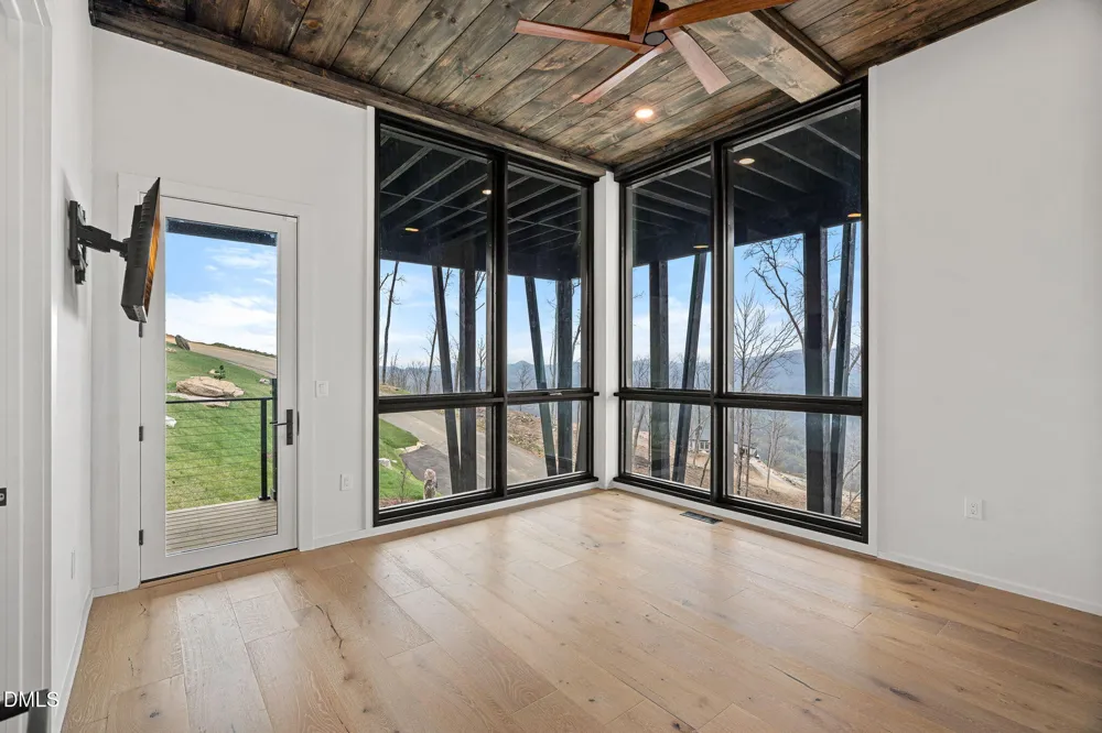 404 Silver Eagle Trail Banner Elk, NC 28604