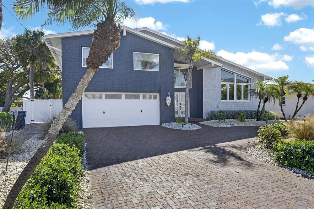 931 GULF BOULEVARD Belleair Beach, FL 33786