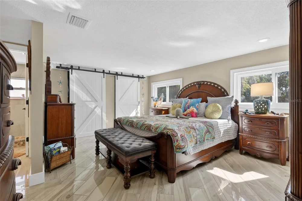 931 GULF BOULEVARD Belleair Beach, FL 33786