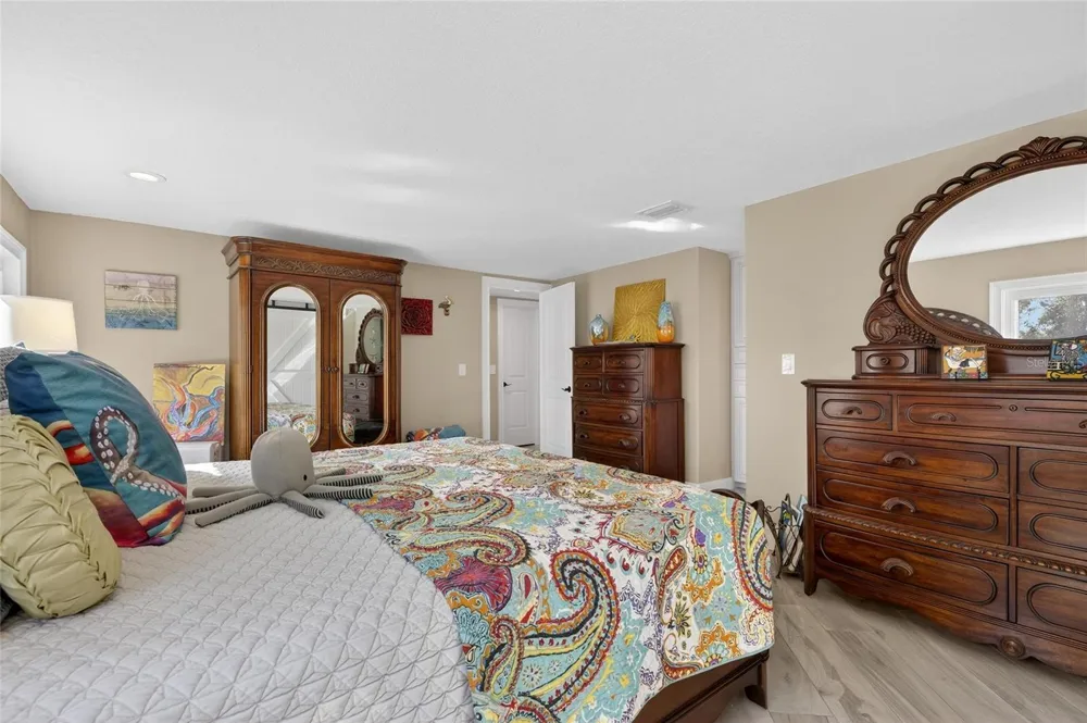 931 GULF BOULEVARD Belleair Beach, FL 33786