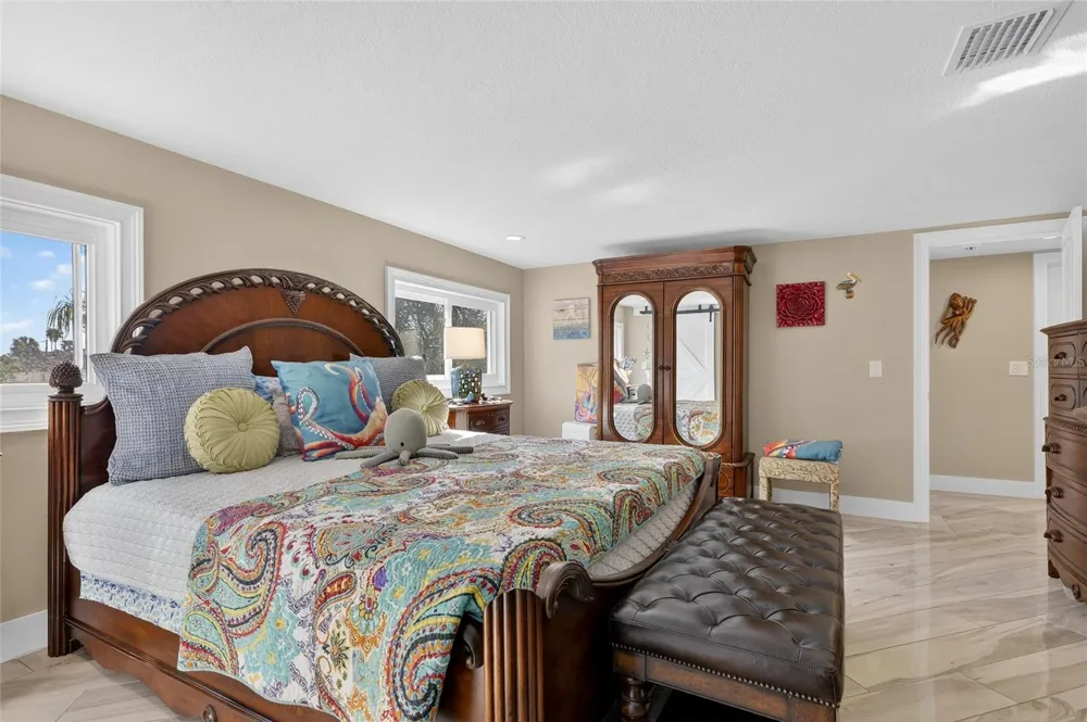 931 GULF BOULEVARD Belleair Beach, FL 33786
