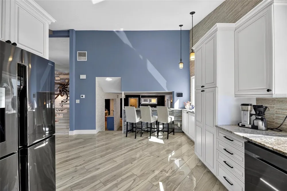 931 GULF BOULEVARD Belleair Beach, FL 33786