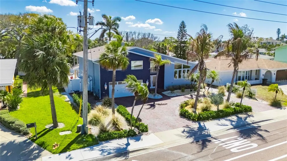 931 GULF BOULEVARD Belleair Beach, FL 33786
