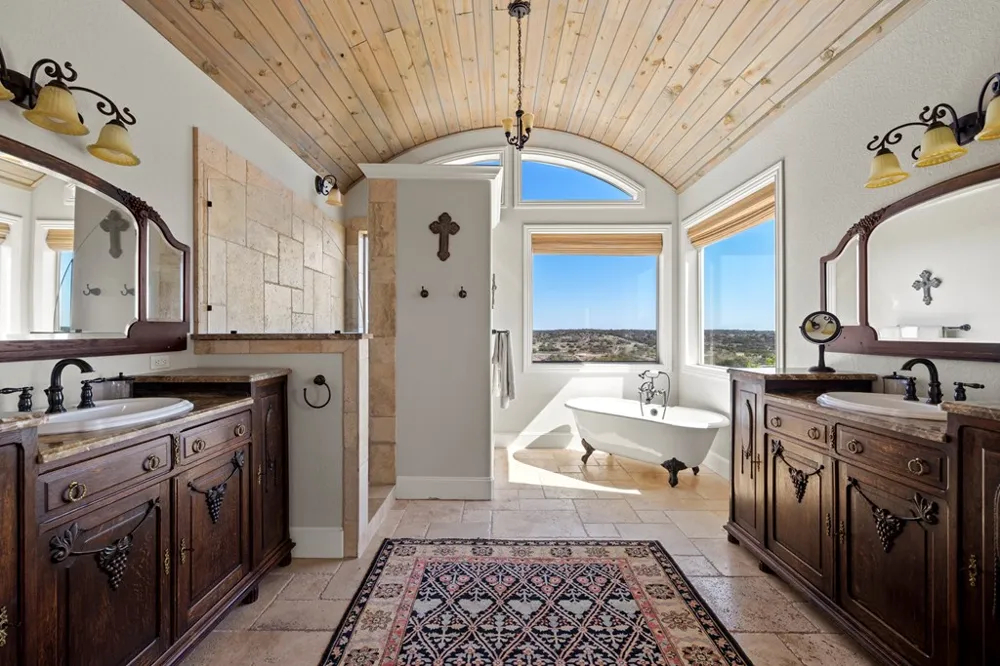 203 Flight Path Fredericksburg, TX 78624