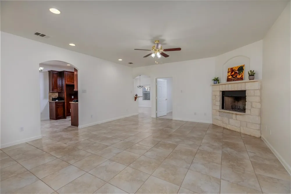 14606 Branding Iron Pass Austin, TX 78734