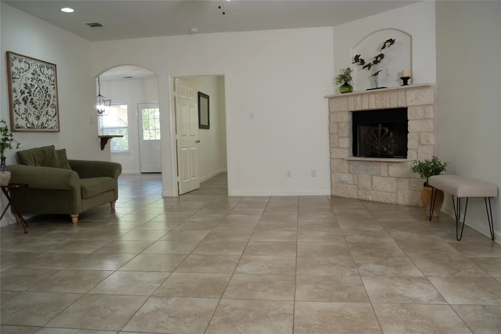 14606 Branding Iron Pass Austin, TX 78734