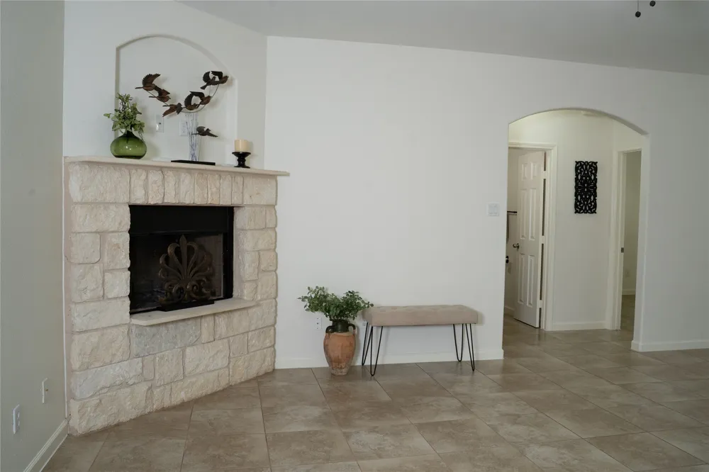 14606 Branding Iron Pass Austin, TX 78734