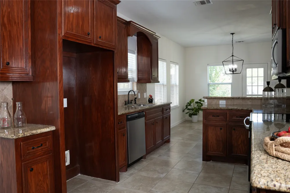 14606 Branding Iron Pass Austin, TX 78734