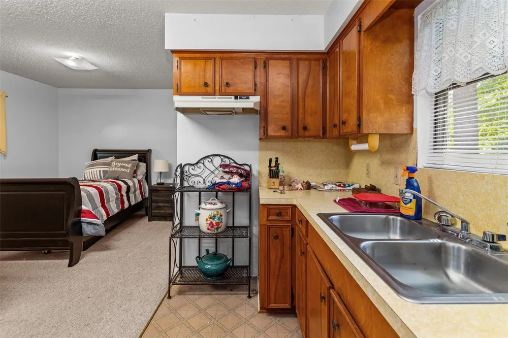 552 State Highway 7 W Crockett, TX 75835