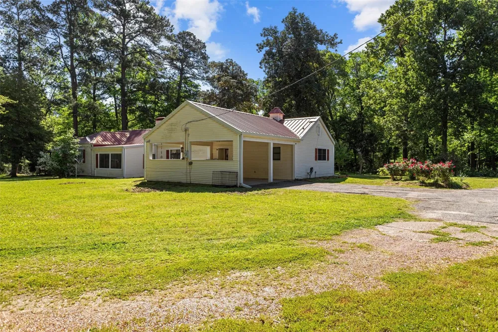 552 State Highway 7 W Crockett, TX 75835