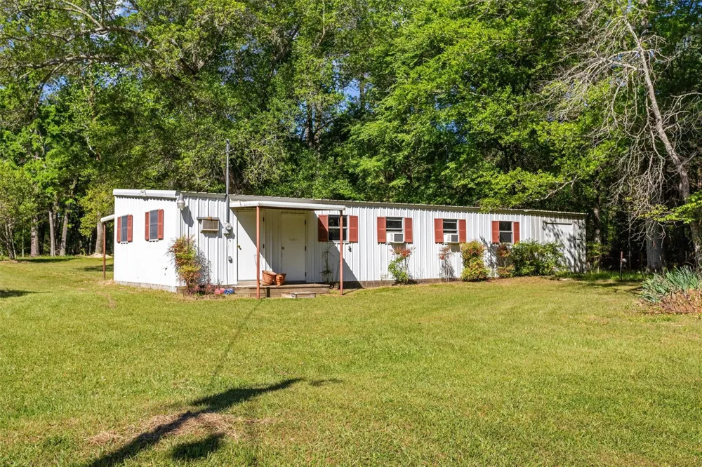 552 State Highway 7 W Crockett, TX 75835