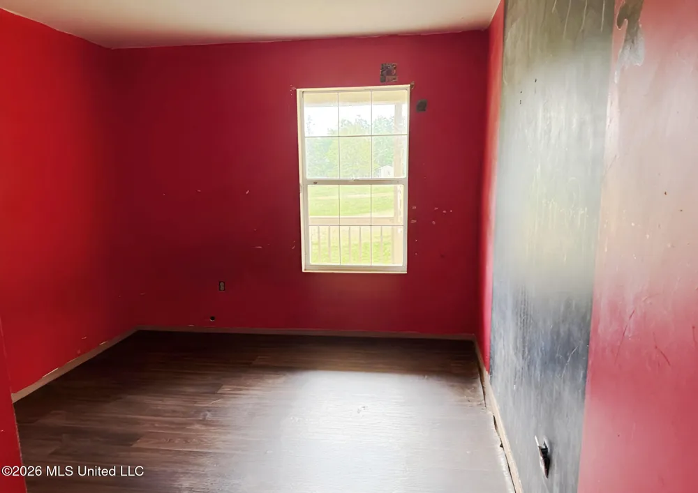 72 Van Holmes Road Tylertown, MS 39667