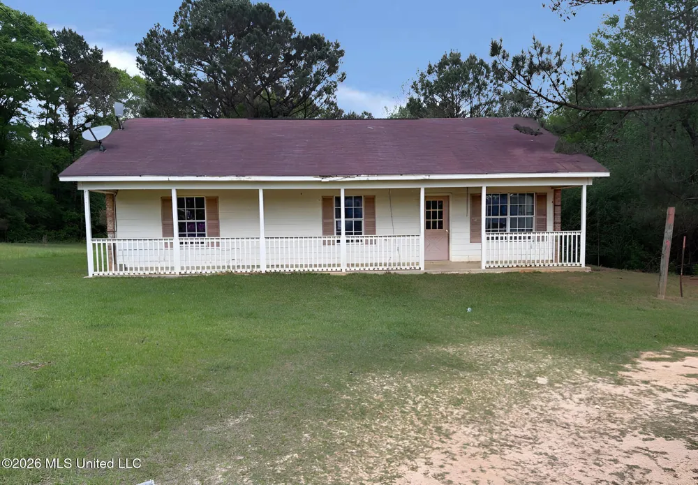 72 Van Holmes Road Tylertown, MS 39667