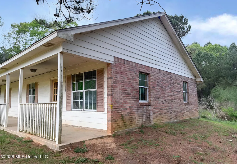 72 Van Holmes Road Tylertown, MS 39667