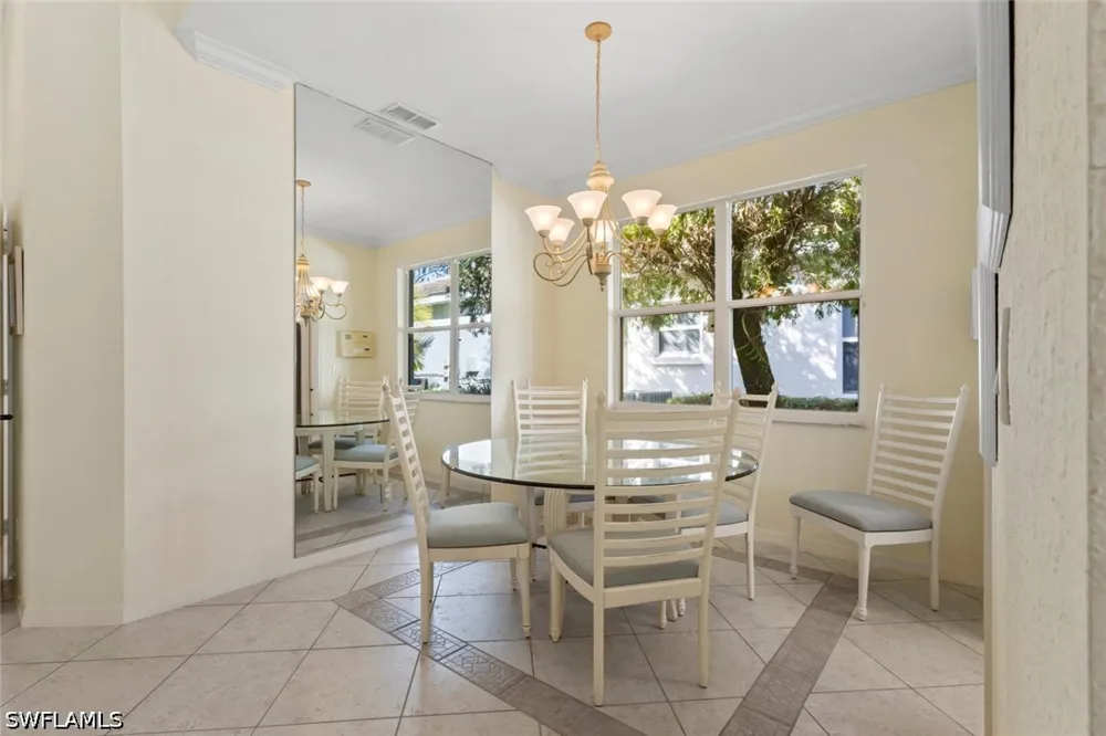 Chelmsford Court #67 Naples, FL 34104