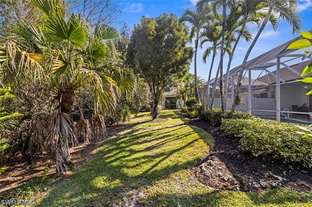 Chelmsford Court #67 Naples, FL 34104