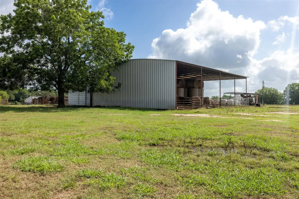 6550 Gibbs Creek Road Chappell Hill, TX 77426