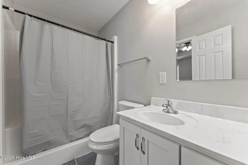 106 Walnut Avenue Hamlet, NC 28345