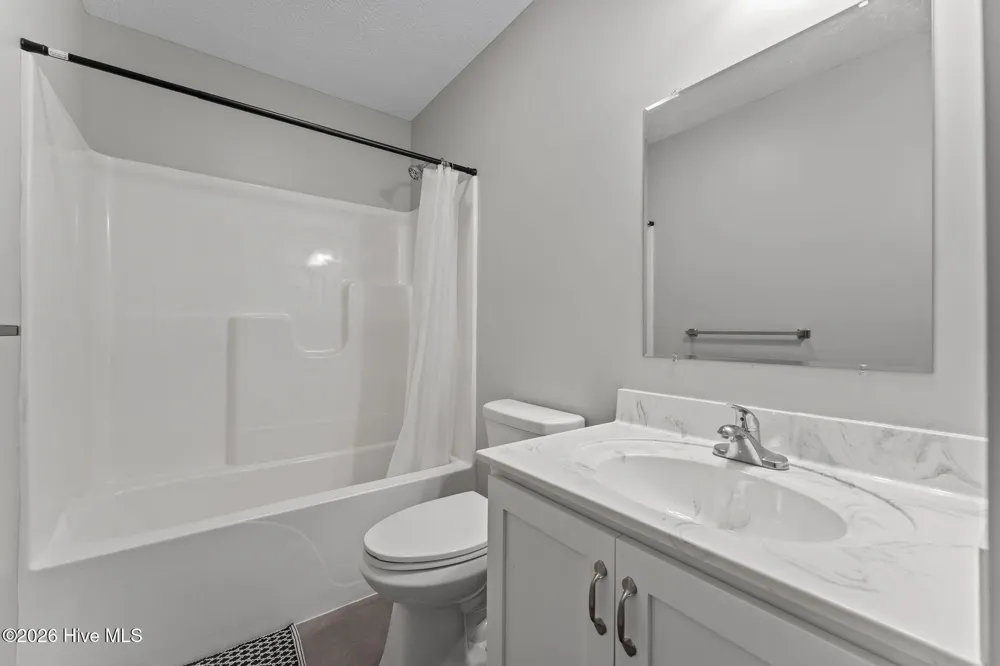 106 Walnut Avenue Hamlet, NC 28345
