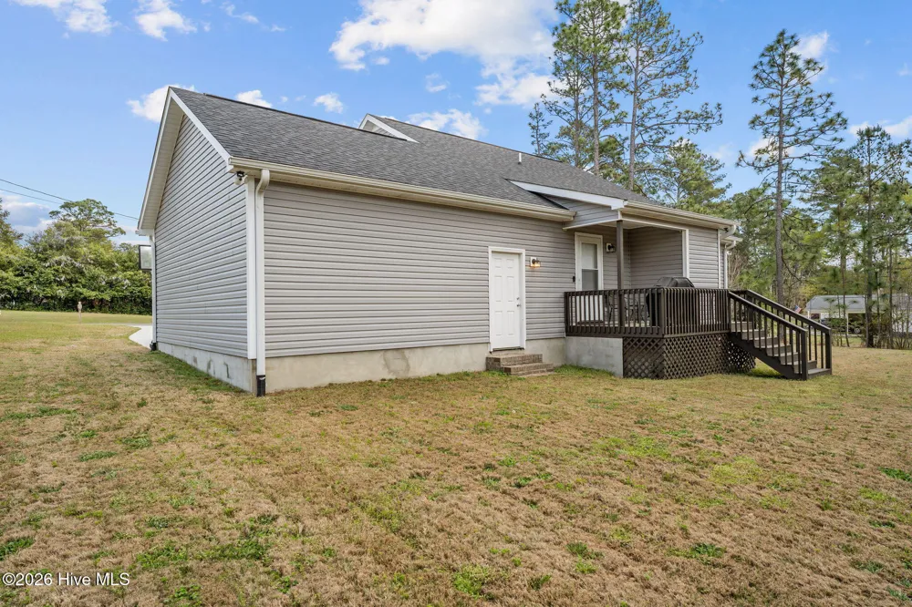 106 Walnut Avenue Hamlet, NC 28345