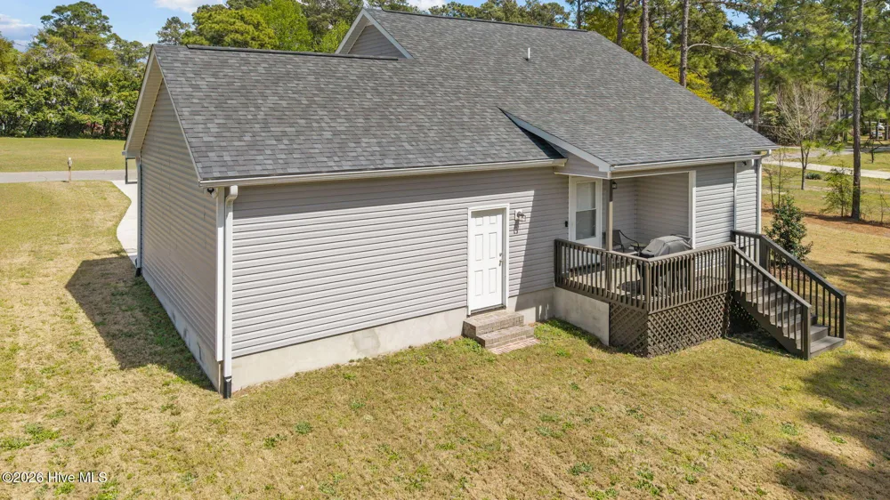 106 Walnut Avenue Hamlet, NC 28345