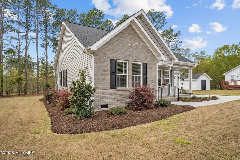 106 Walnut Avenue Hamlet, NC 28345