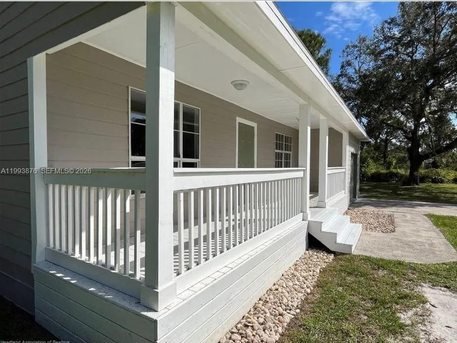 343 Ellison Ave Lake Placid, FL 33852