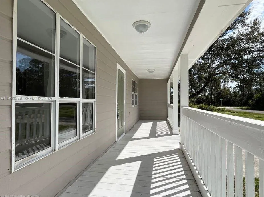 343 Ellison Ave Lake Placid, FL 33852